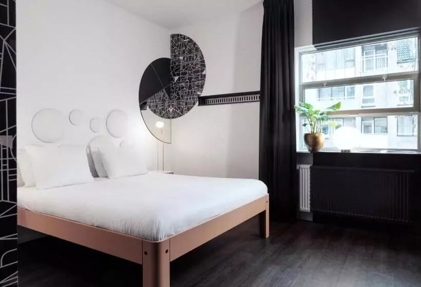 Deluxe Room King Size Bed, Mabi City Centre