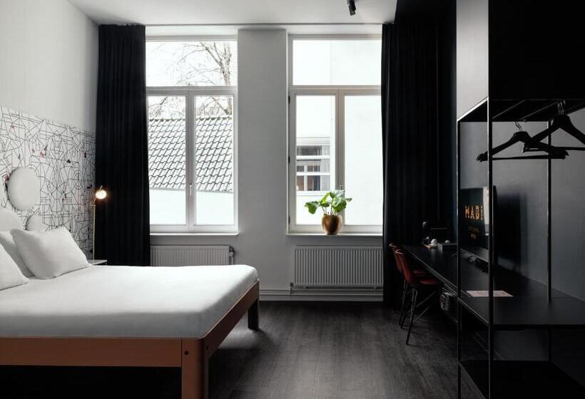 اتاق سوپریور با تخت بزرگ, Mabi City Centre