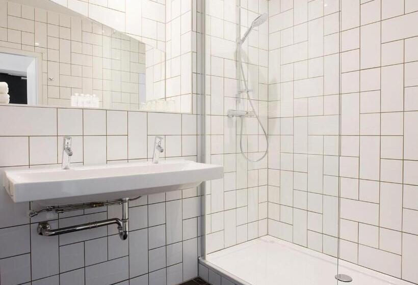 اتاق خانوادگی, Mabi City Centre