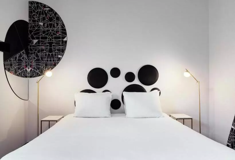 Standard Room King Size Bed, Mabi City Centre