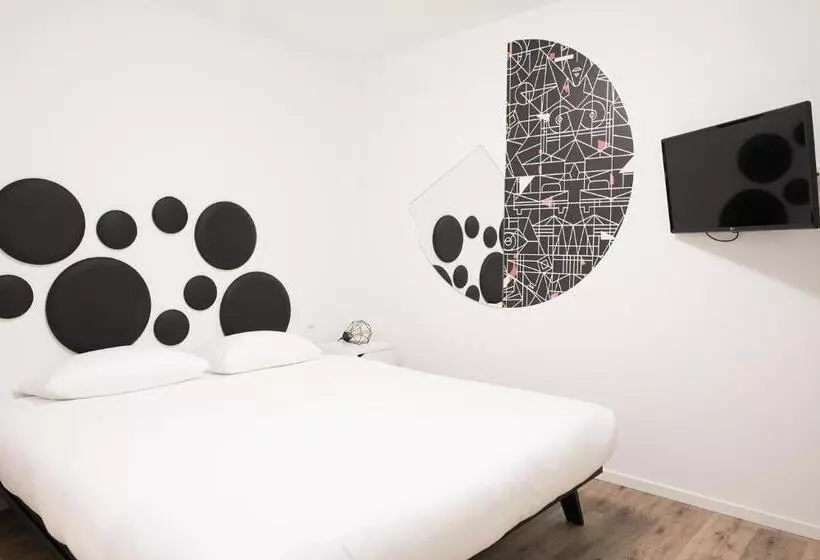 Standard Studio, Mabi City Centre