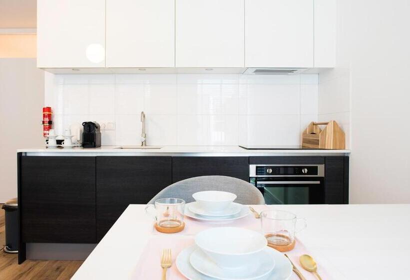 استودیوی سوپریور, Mabi City Centre