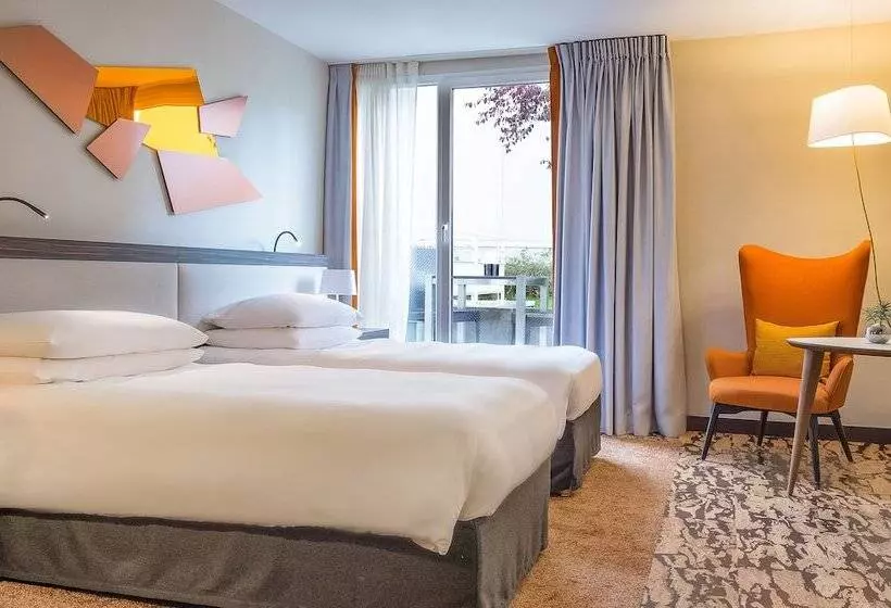 Premium room with terrace, Doubletree By Hilton Paris Boulogne