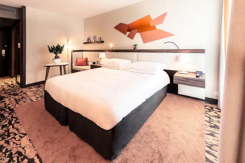 Номер Superior, Radisson Blu Hotel, Paris Boulogne