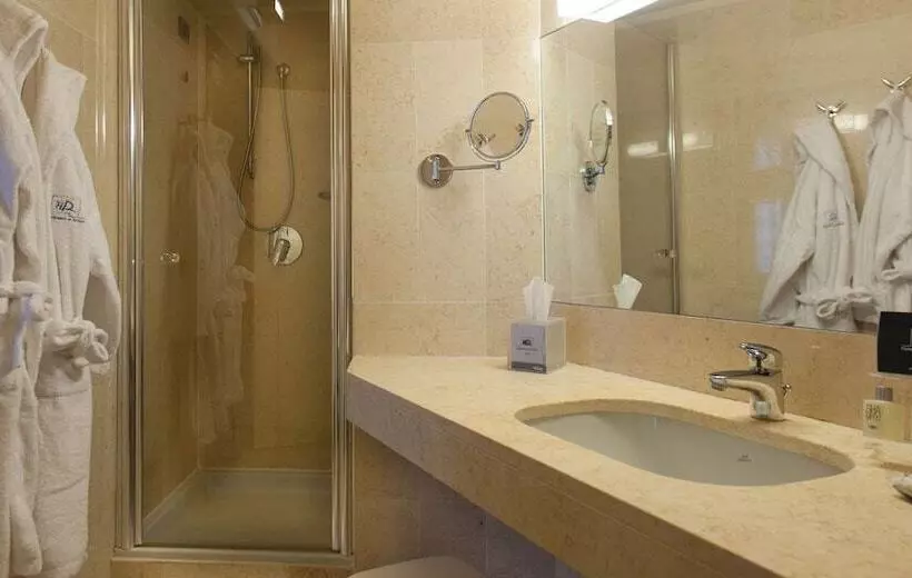 スタンダードルーム, B&b Hotel Imperia Rossini Al Teatro