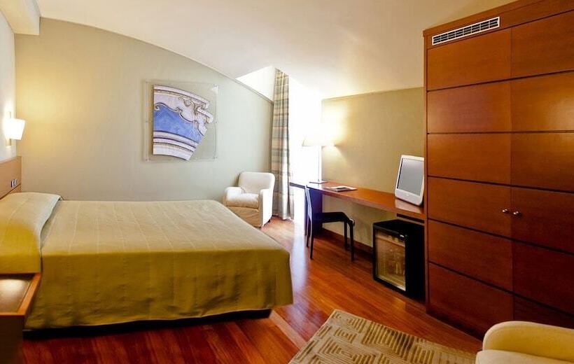 디럭스 룸, Rossini Al Teatro