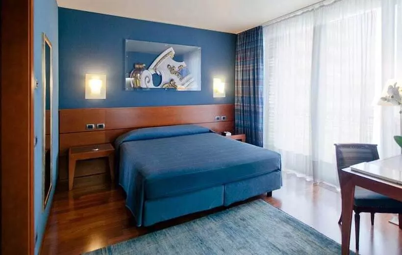 ジュニアスイート, B&b Hotel Imperia Rossini Al Teatro