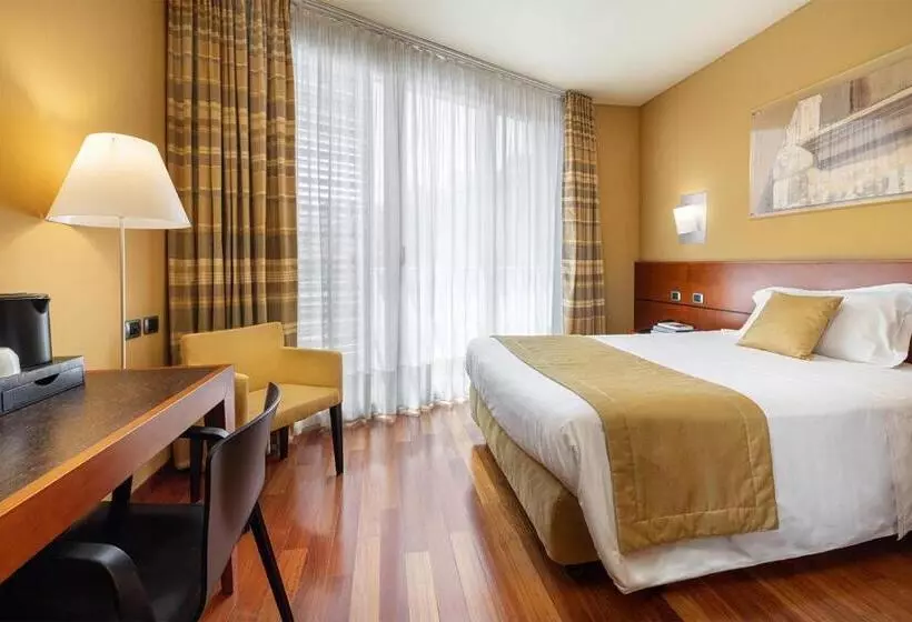 スタンダードシングルルーム, B&b Hotel Imperia Rossini Al Teatro