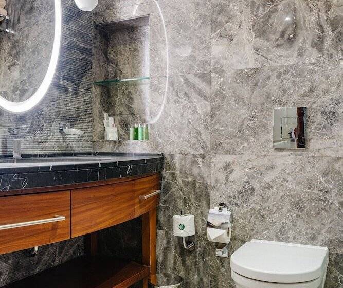 غرفة قياسية, The Arkin Colony