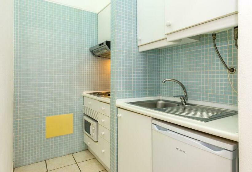 Студия Стандарт, Pateo Village