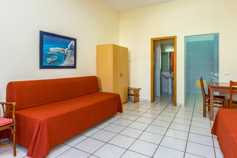 Студия Стандарт, Pateo Village