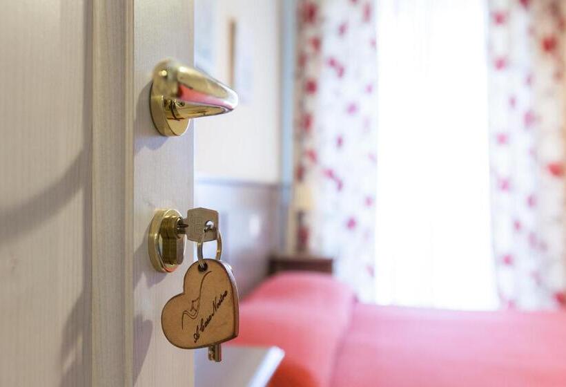 Номер Стандарт с Балконом, A Casa Nostra Residenza Di Charme