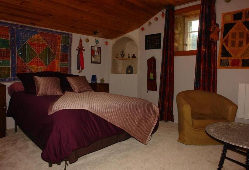 스탠다드 룸 공동 욕실, Domaine De Maleval