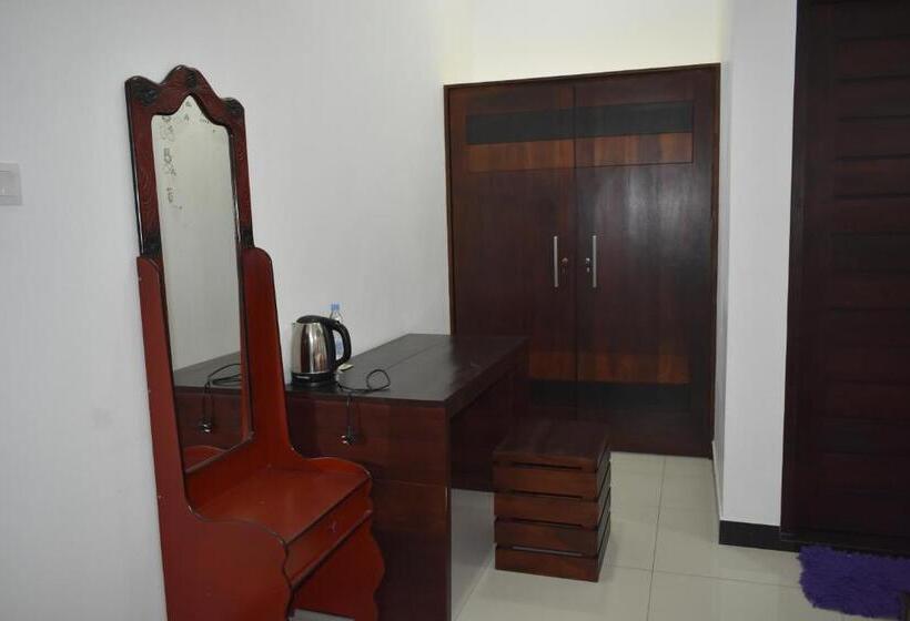 豪华房间, Capital Resort Inn