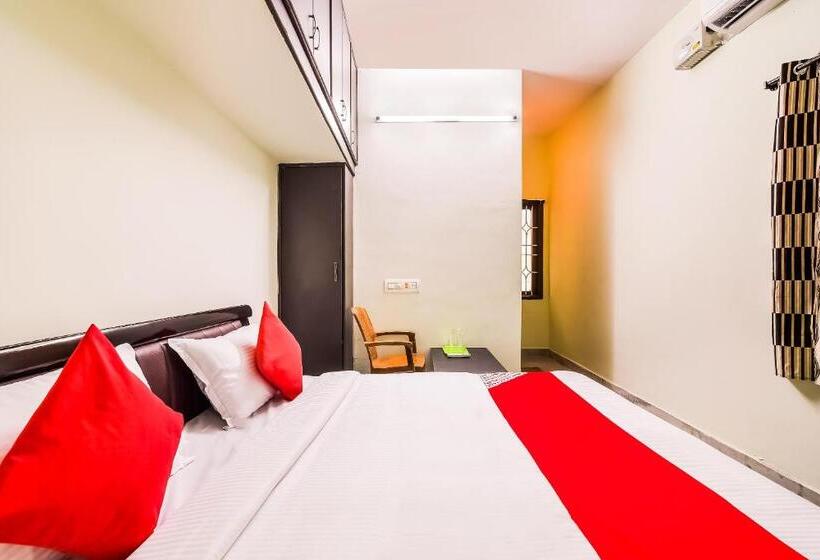 트리플 클래식 룸, O Kartikeya Park View Residency