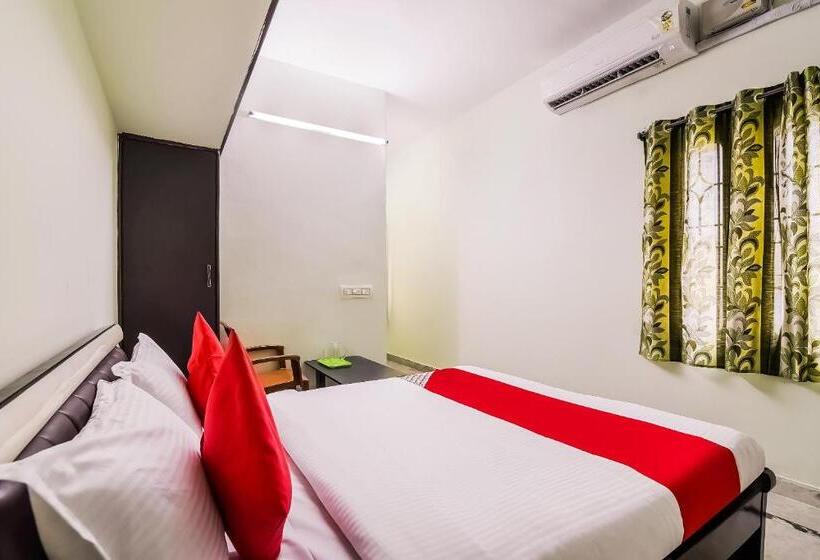 트리플 클래식 룸, O Kartikeya Park View Residency