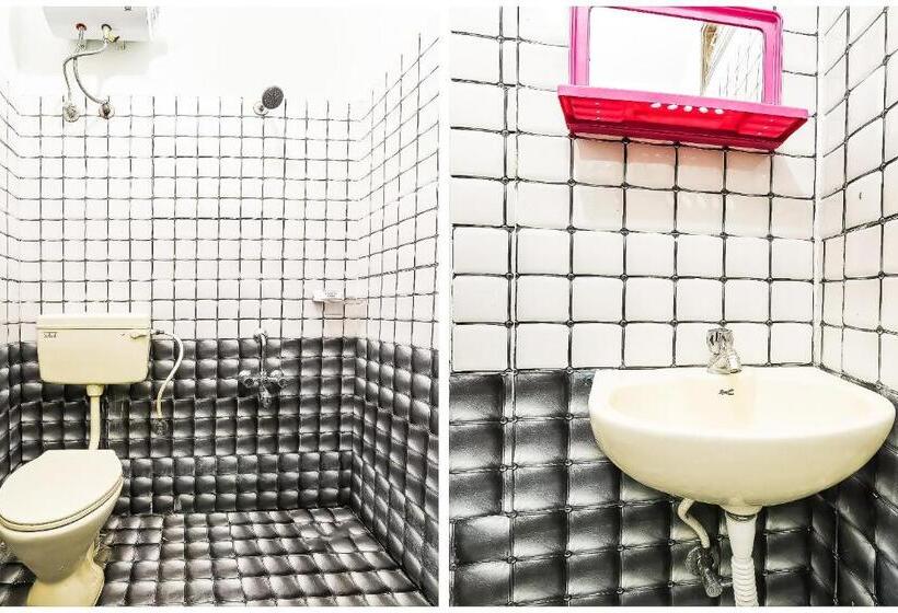 디럭스 트리플 룸, O Kartikeya Park View Residency