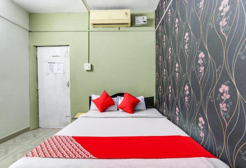 חדר קלאסי לשלושה, Oyo 75326  Shri Sai Palace