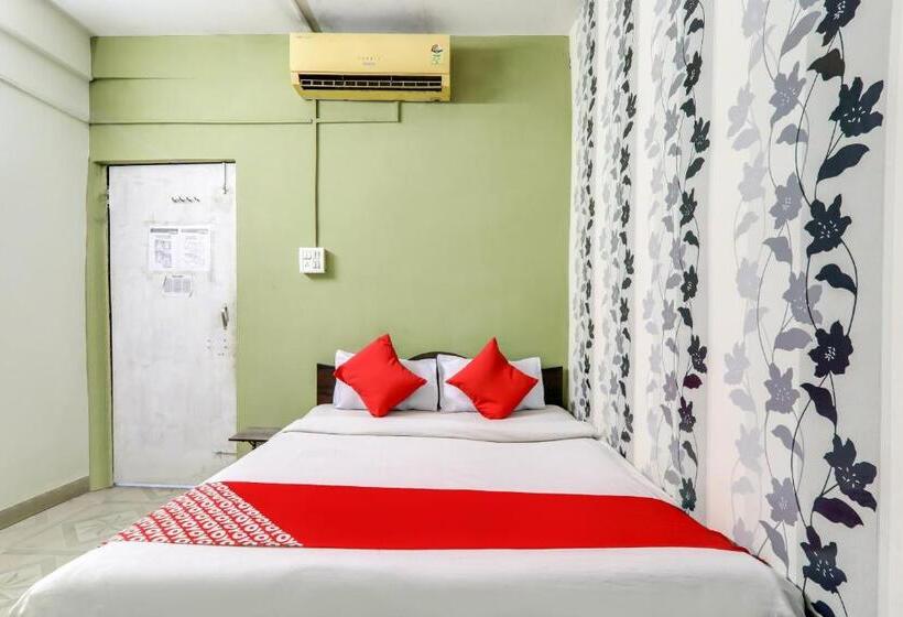 חדר קלאסי לשלושה, Oyo 75326  Shri Sai Palace