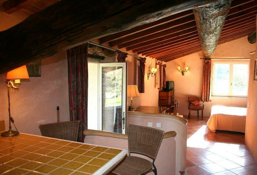 Номер Стандарт, Domaine De La Blaque   B&b