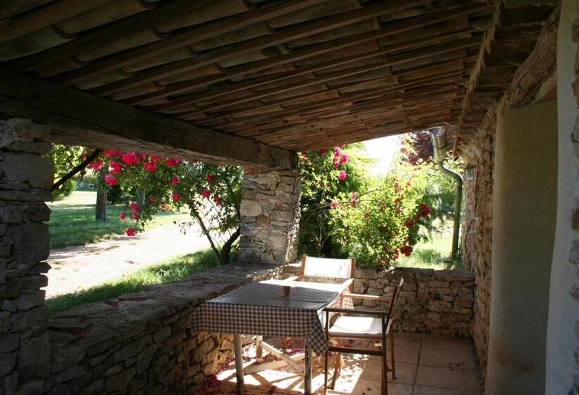 Номер Стандарт, Domaine De La Blaque   B&b