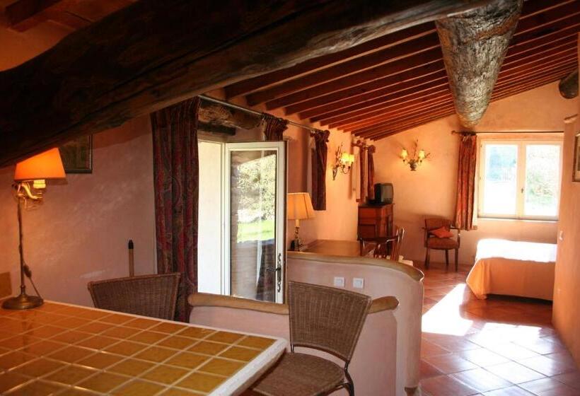 Номер Стандарт, Domaine De La Blaque   B&b