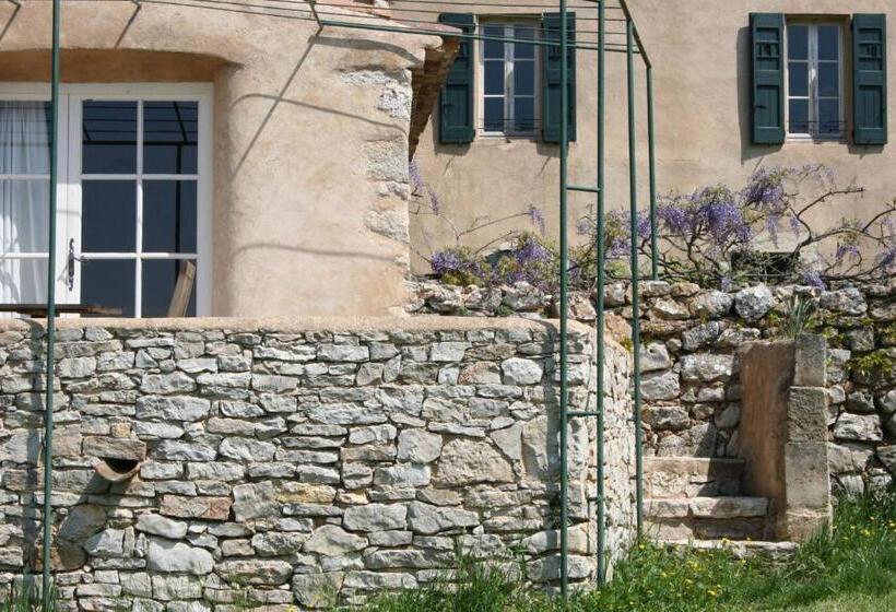 Номер Стандарт, Domaine De La Blaque   B&b