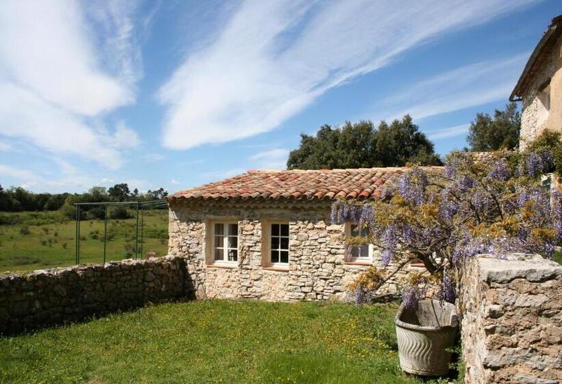 Номер Стандарт, Domaine De La Blaque   B&b