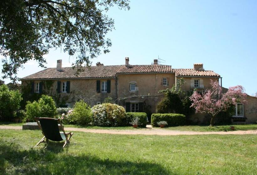 Дом 2 Спальни, Domaine De La Blaque   B&b