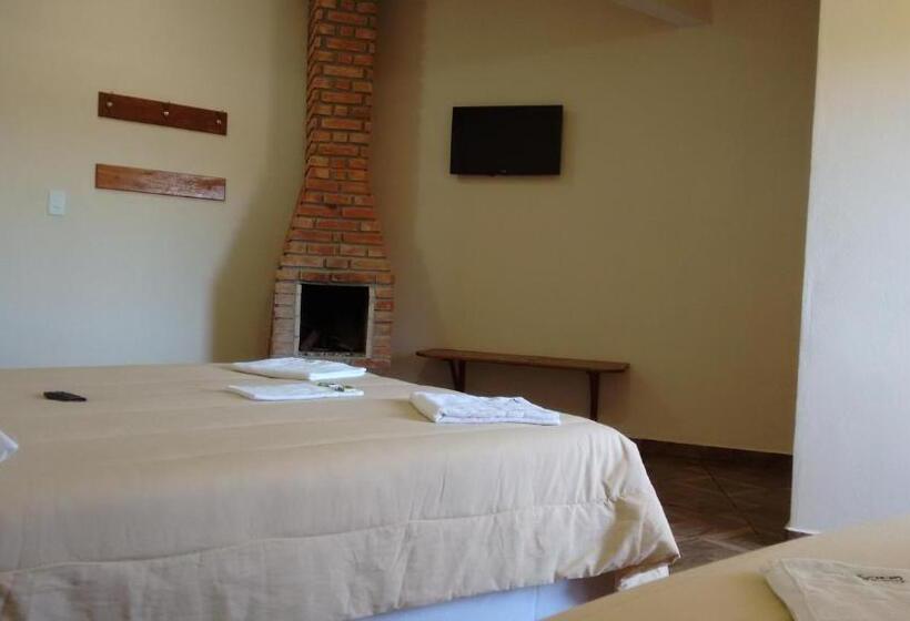 スタンダードトリプルルーム, Pousada Caminho De Minas