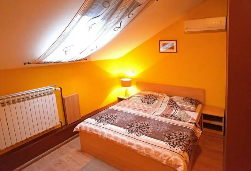 اتاق استاندارد سه نفره, Rooms With A Parking Space Osijek, Slavonija 15994
