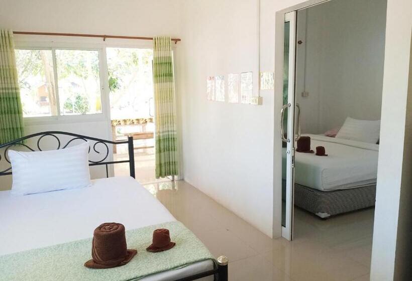 수피리어 스위트, Wandee Resort Bankrut