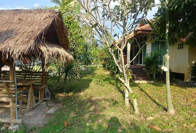 Бунгало Superior, Wandee Resort Bankrut