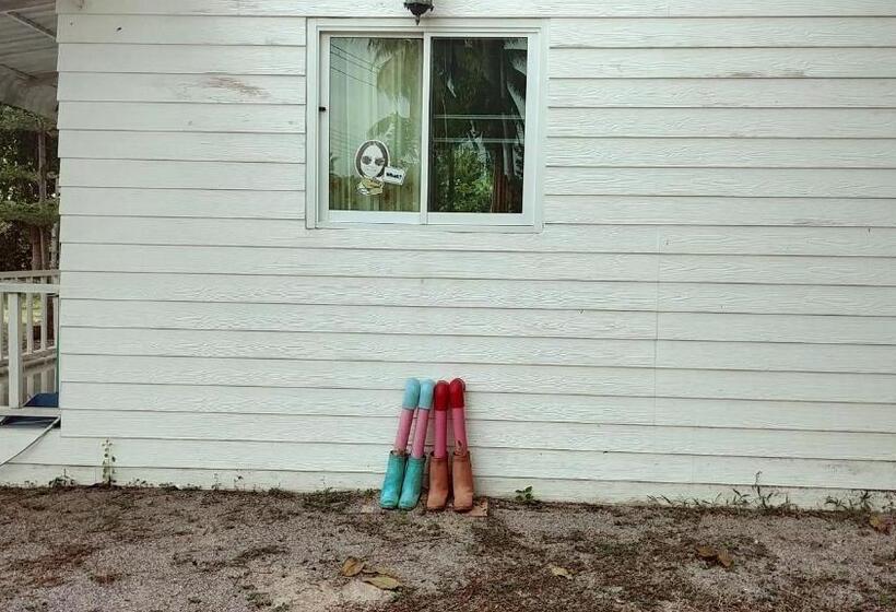 디럭스 스위트, Wandee Resort Bankrut