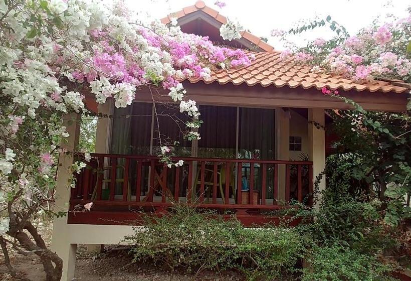 수피리어 방갈로, Wandee Resort Bankrut