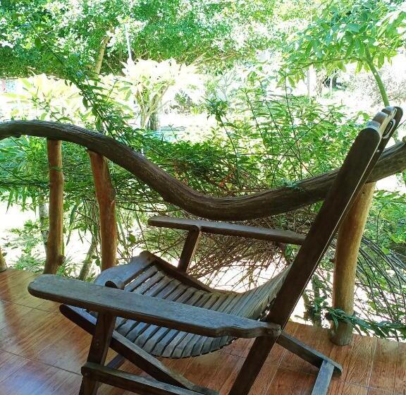 스탠다드 방갈로, Wandee Resort Bankrut