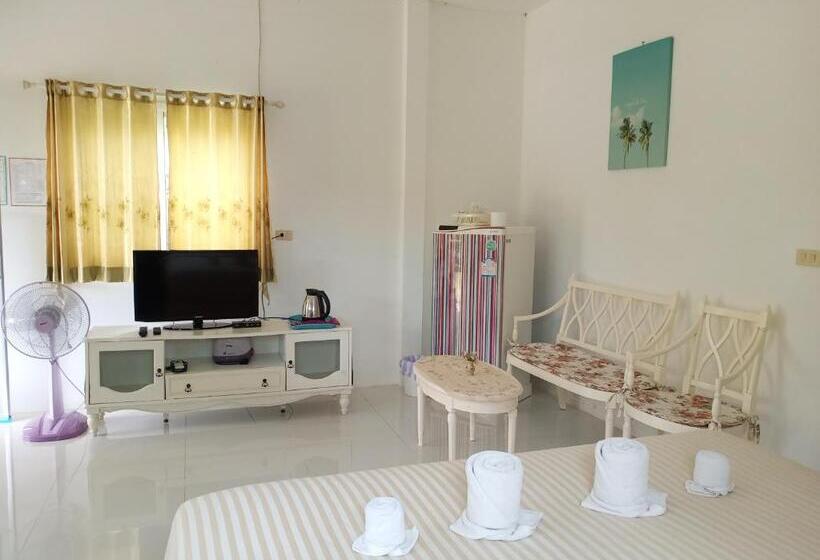 디럭스 스위트, Wandee Resort Bankrut