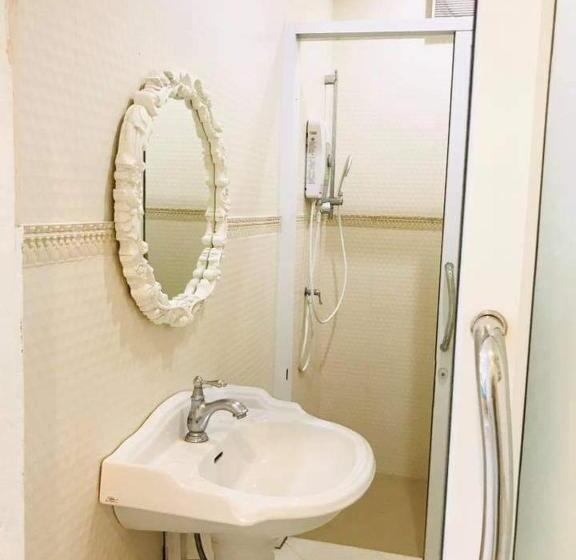 디럭스 스위트, Wandee Resort Bankrut