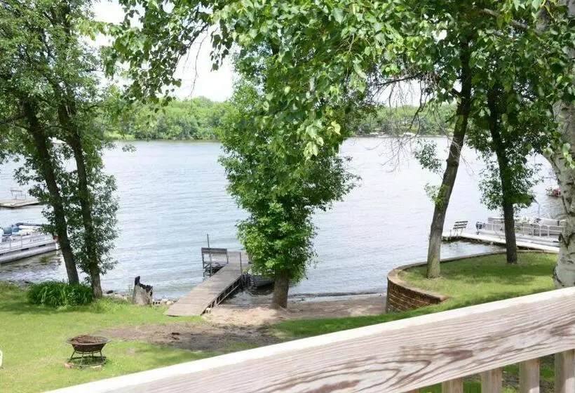 ４ベッドルームハウス, Riverside Resort