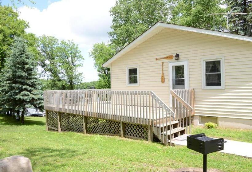 침실 4개 주택, Riverside Resort