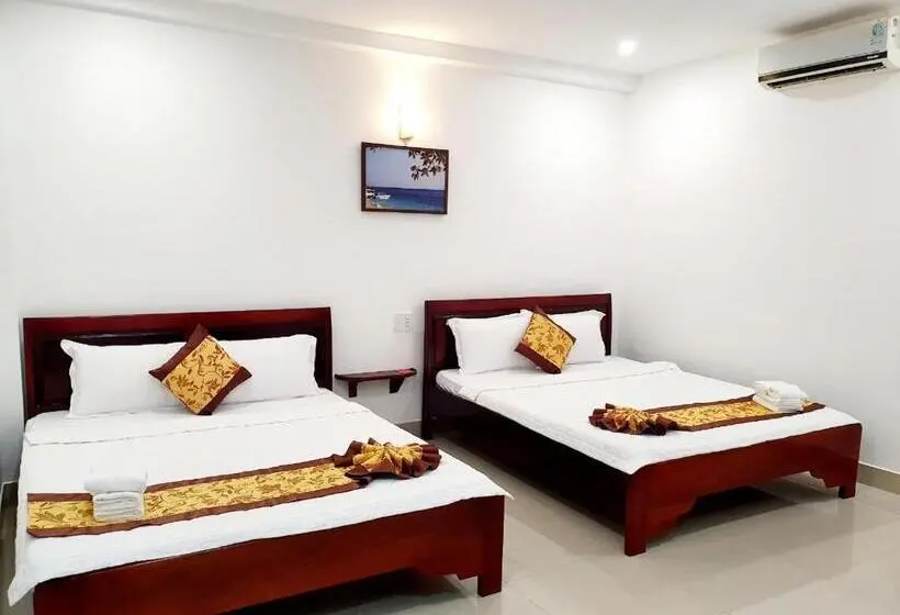 Economy Quadruple Room, Khách Sạn Thái Bình