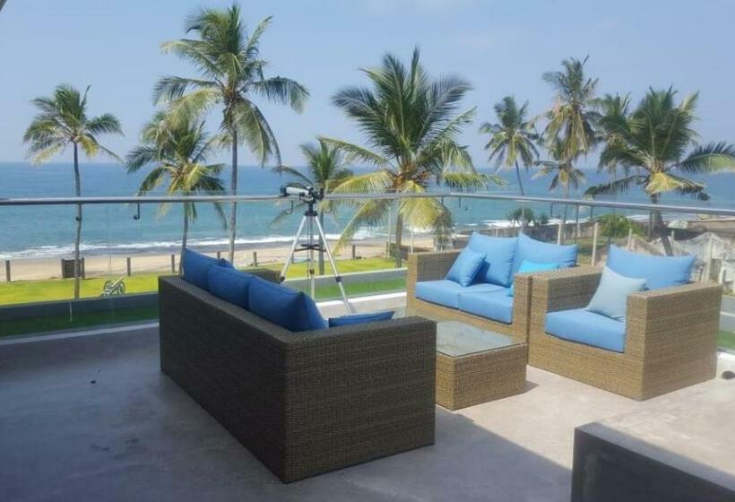 غرفة عائلية, The Lighthouse Negombo