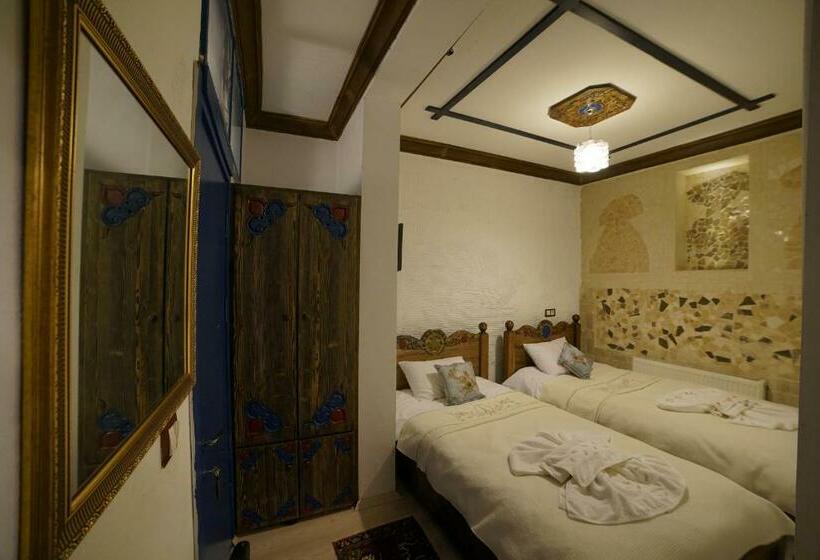 スタンダードルーム, Mirzade Konak