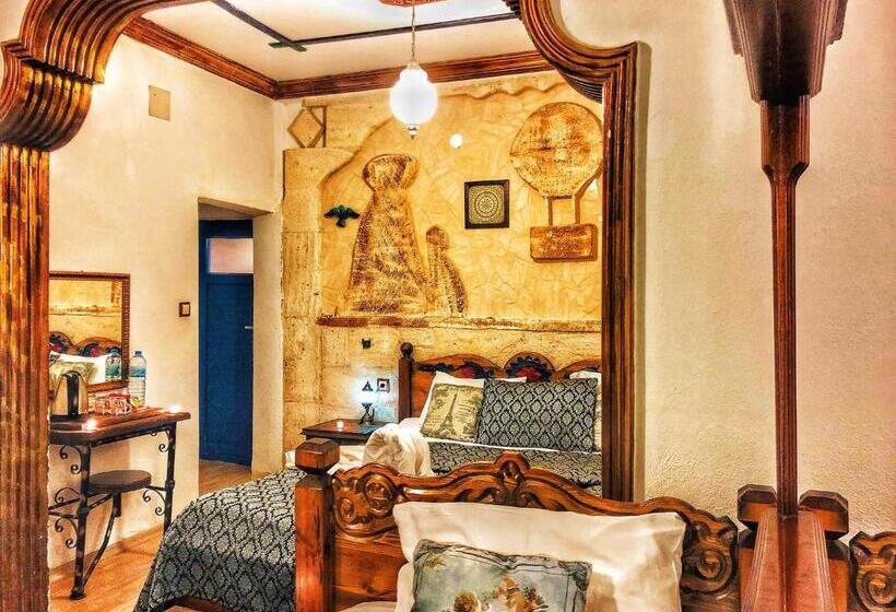 バルコニー付スタンダード４ベッドルーム, Mirzade Konak