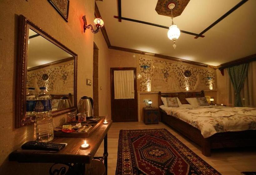 デラックスルーム, Mirzade Konak