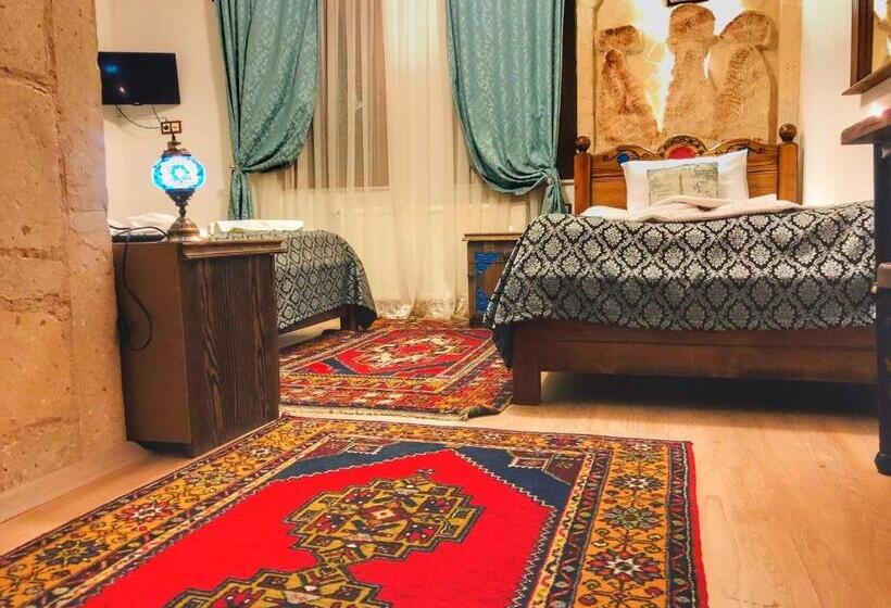 デラックストリプルルーム, Mirzade Konak