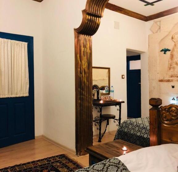 バルコニー付スタンダード４ベッドルーム, Mirzade Konak