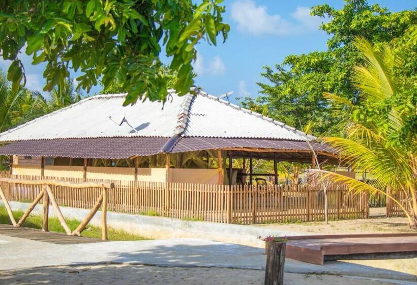 בקתה, The Cove Pasikuda