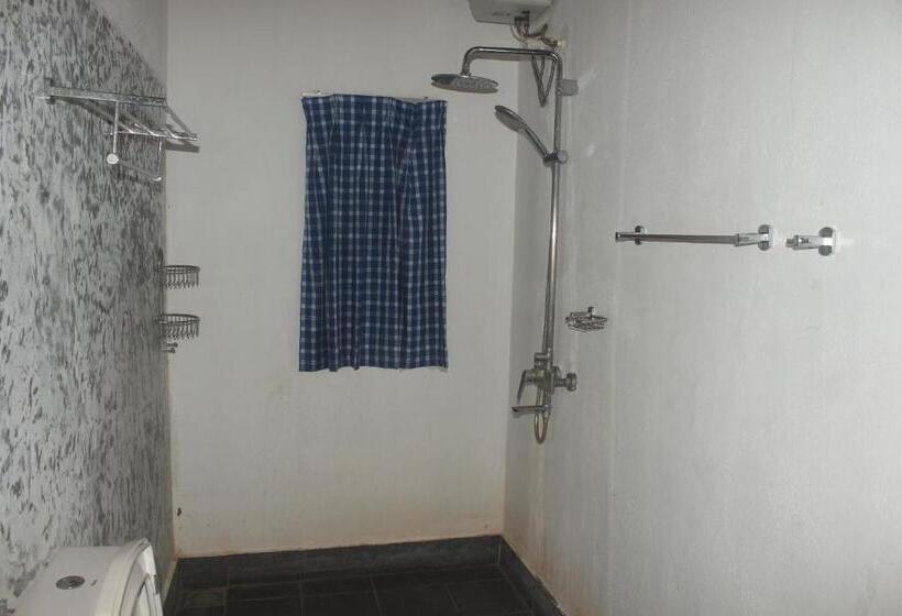 חדר סטנדרט לארבעה, The Cove Pasikuda