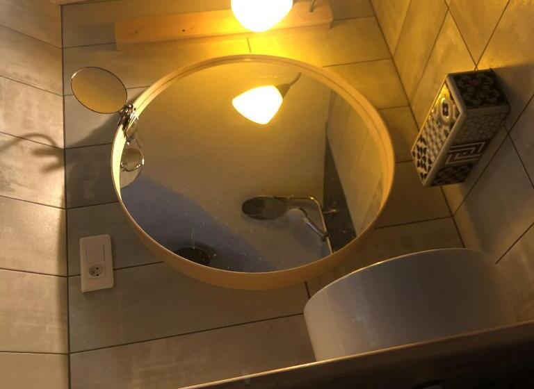 带大床的套房, Au Hangar